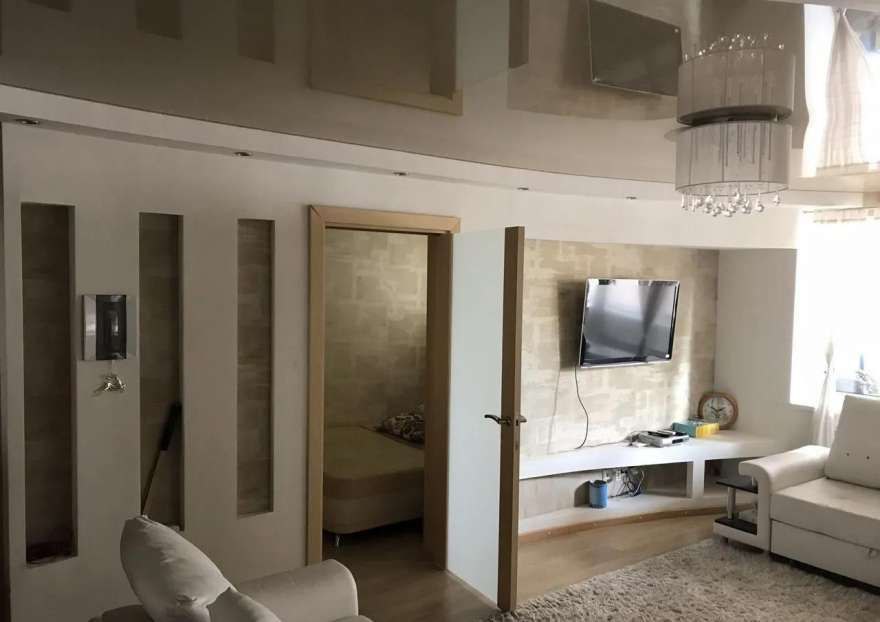 Южно-Сахалинск, проспект Мира, 239, фото 1