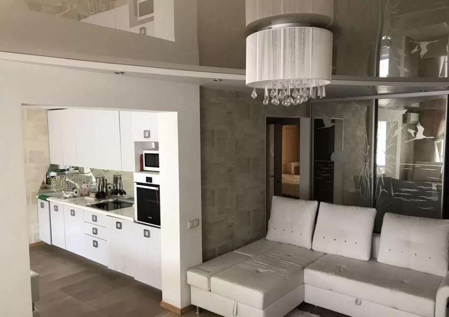 Южно-Сахалинск, проспект Мира, 239, фото 3