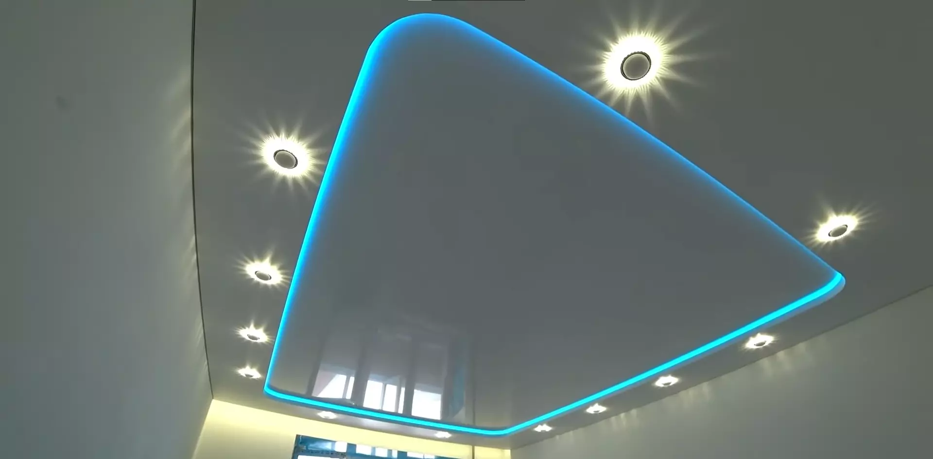 Санкт-Петербург, проспект Науки, 19 к2, фото 1