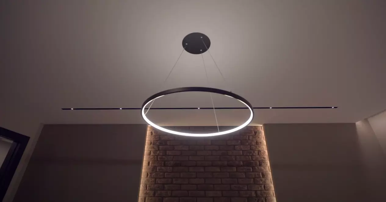 Натяжной потолок Teqtum KM2